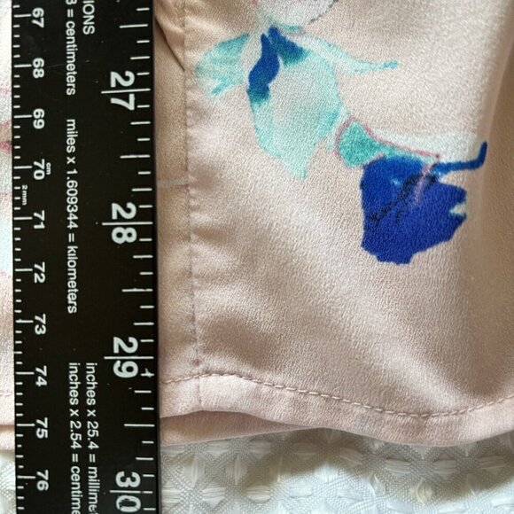 Lane Bryant Pink Floral Flutter Sleeve Cascading Ruffle Front Size 26 Top Shirt - Picture 12 of 12